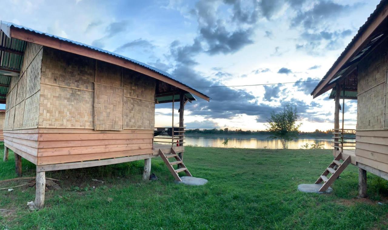 Vera Sunset homestay&bungalow Muang Khong Bagian luar foto